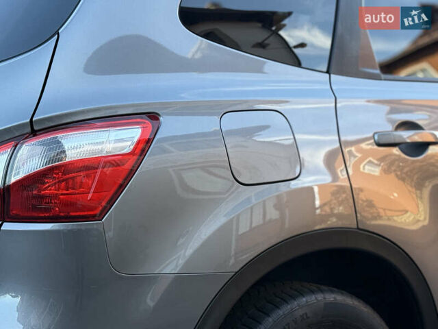 Сірий Ніссан Кашкай 2, об'ємом двигуна 1.5 л та пробігом 229 тис. км за 11600 $, фото 21 на Automoto.ua