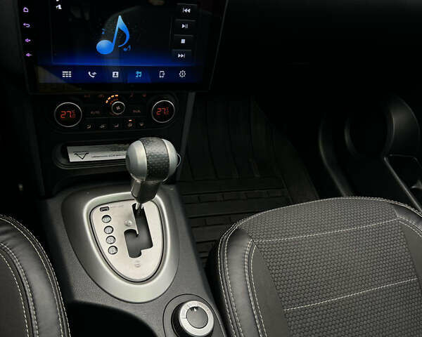 Серый Ниссан Кашкай 2, объемом двигателя 2 л и пробегом 218 тыс. км за 9800 $, фото 19 на Automoto.ua