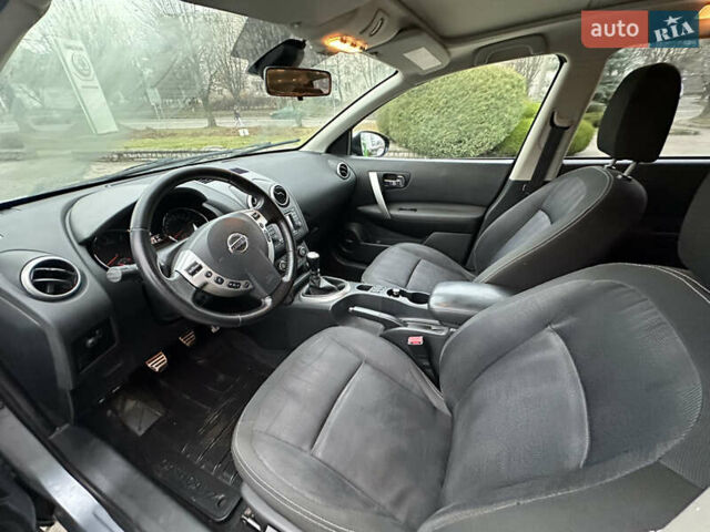 Серый Ниссан Кашкай 2, объемом двигателя 1.5 л и пробегом 240 тыс. км за 9999 $, фото 11 на Automoto.ua