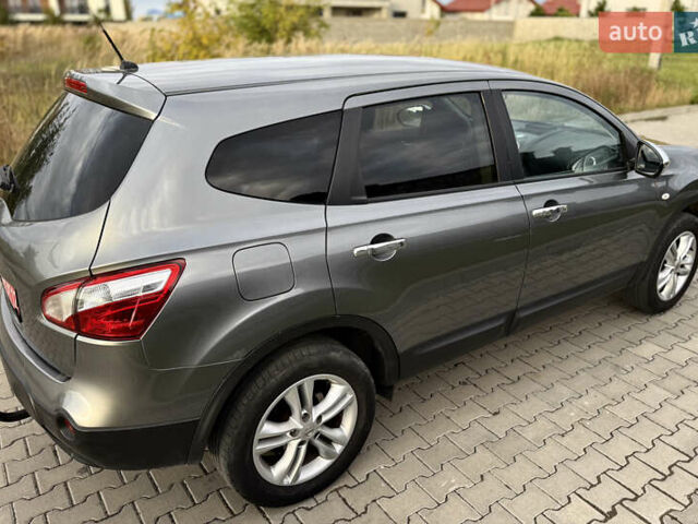 Серый Ниссан Кашкай 2, объемом двигателя 2 л и пробегом 193 тыс. км за 9700 $, фото 7 на Automoto.ua