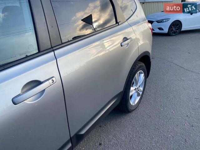 Серый Ниссан Кашкай 2, объемом двигателя 1.5 л и пробегом 217 тыс. км за 10800 $, фото 11 на Automoto.ua