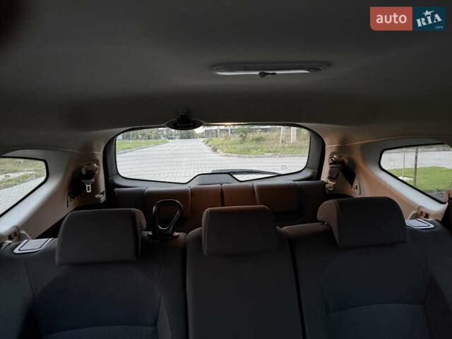 Серый Ниссан Кашкай 2, объемом двигателя 2 л и пробегом 193 тыс. км за 9700 $, фото 26 на Automoto.ua