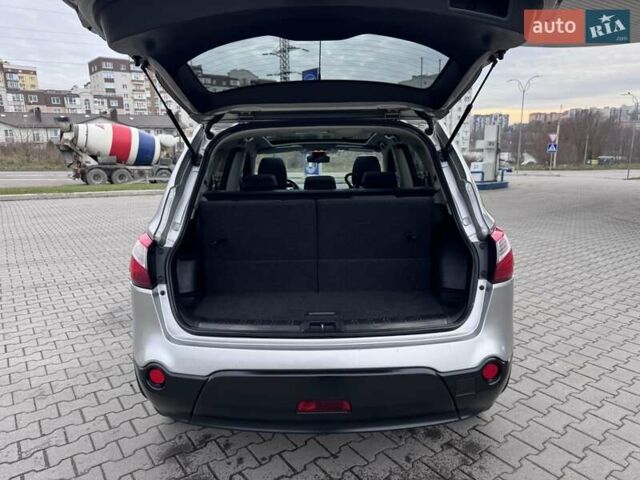 Серый Ниссан Кашкай 2, объемом двигателя 2 л и пробегом 220 тыс. км за 9900 $, фото 11 на Automoto.ua