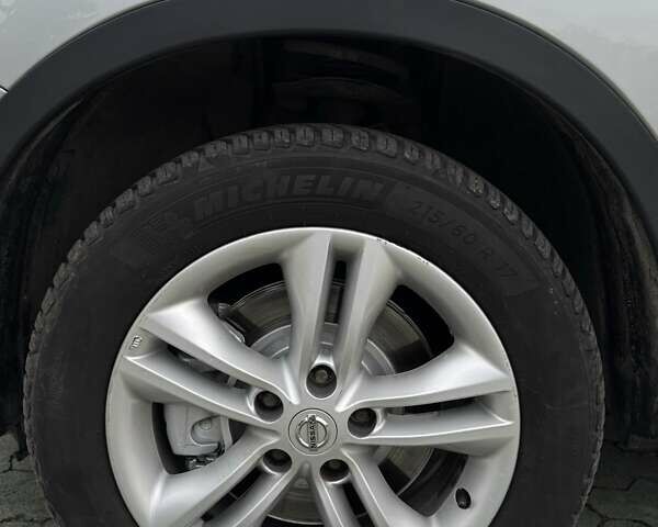 Ніссан Кашкай 2 2011 у Дубно на Automoto.ua Сірий Ніссан Кашкай 2, об'ємом двигуна 2 л та пробігом 219 тис. км за 9999 $, фото 37 на Automoto.ua