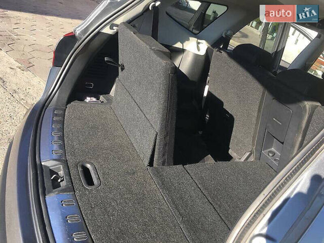 Сірий Ніссан Кашкай 2, об'ємом двигуна 2 л та пробігом 175 тис. км за 11700 $, фото 4 на Automoto.ua