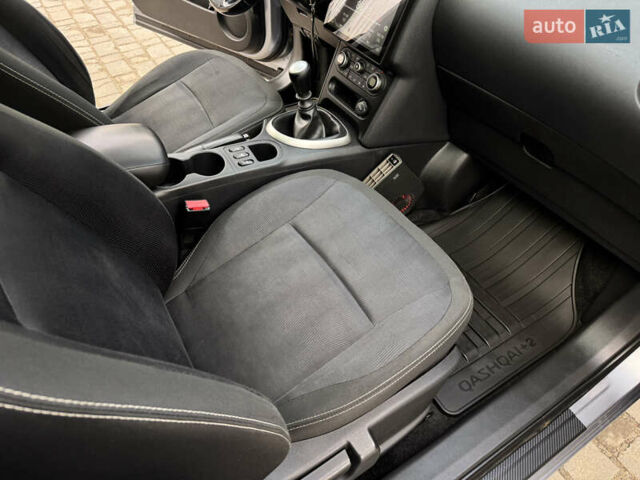 Серый Ниссан Кашкай 2, объемом двигателя 1.5 л и пробегом 247 тыс. км за 10350 $, фото 49 на Automoto.ua