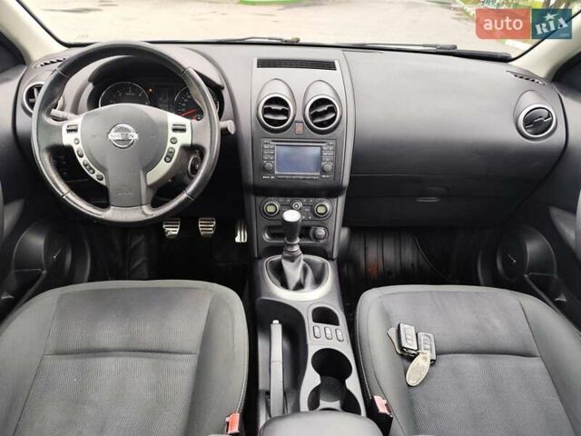 Сірий Ніссан Кашкай 2, об'ємом двигуна 1.5 л та пробігом 182 тис. км за 10650 $, фото 28 на Automoto.ua