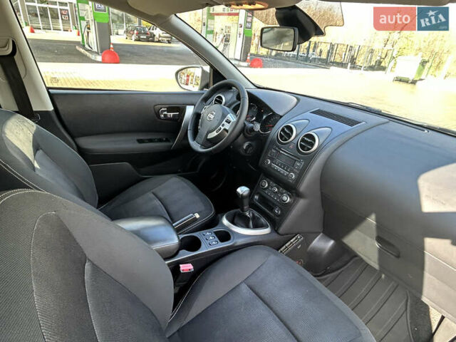 Ниссан Кашкай 2 2011 в Житомире на Automoto.ua Серый Ниссан Кашкай 2, объемом двигателя 1.6 л и пробегом 221 тыс. км за 10650 $, фото 35 на Automoto.ua