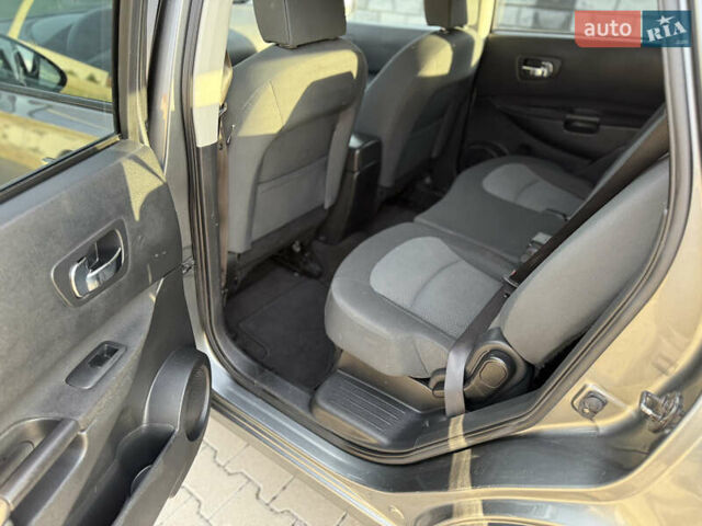 Серый Ниссан Кашкай 2, объемом двигателя 2 л и пробегом 193 тыс. км за 9700 $, фото 15 на Automoto.ua