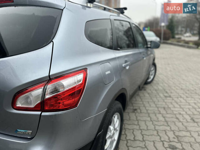 Серый Ниссан Кашкай 2, объемом двигателя 1.5 л и пробегом 240 тыс. км за 9999 $, фото 6 на Automoto.ua