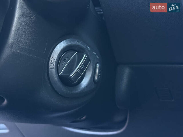 Сірий Ніссан Кашкай 2, об'ємом двигуна 1.5 л та пробігом 229 тис. км за 11600 $, фото 55 на Automoto.ua