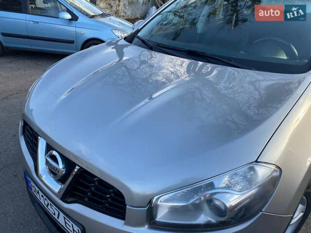Серый Ниссан Кашкай 2, объемом двигателя 1.5 л и пробегом 217 тыс. км за 10800 $, фото 8 на Automoto.ua