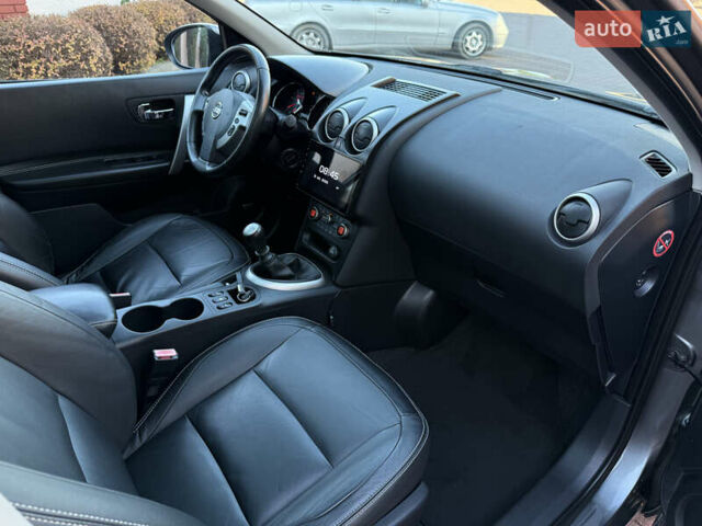 Сірий Ніссан Кашкай 2, об'ємом двигуна 1.5 л та пробігом 229 тис. км за 11600 $, фото 72 на Automoto.ua