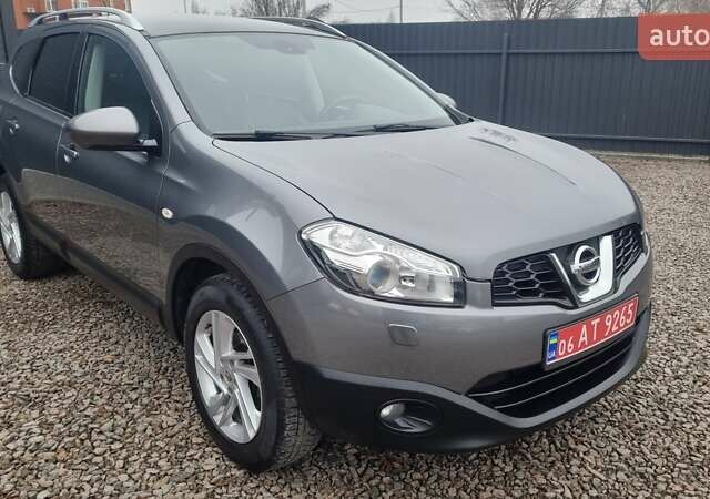 Серый Ниссан Кашкай 2, объемом двигателя 2 л и пробегом 202 тыс. км за 10900 $, фото 3 на Automoto.ua