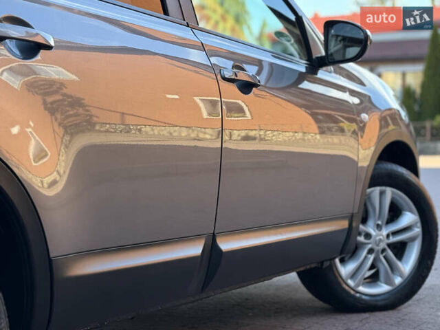 Сірий Ніссан Кашкай 2, об'ємом двигуна 1.5 л та пробігом 229 тис. км за 11600 $, фото 20 на Automoto.ua