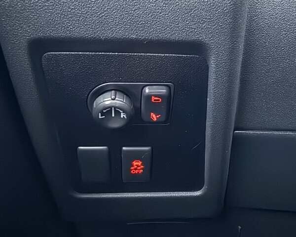 Ніссан Кашкай 2 2011 у Дубно на Automoto.ua Сірий Ніссан Кашкай 2, об'ємом двигуна 2 л та пробігом 219 тис. км за 9999 $, фото 44 на Automoto.ua