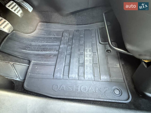 Сірий Ніссан Кашкай 2, об'ємом двигуна 1.5 л та пробігом 251 тис. км за 10950 $, фото 41 на Automoto.ua
