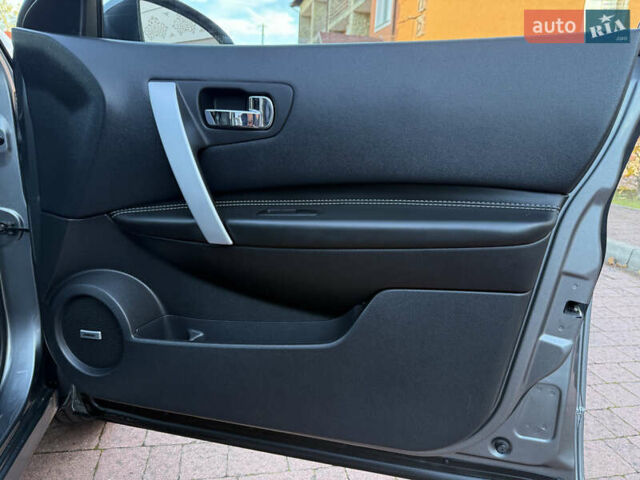 Сірий Ніссан Кашкай 2, об'ємом двигуна 1.5 л та пробігом 229 тис. км за 11600 $, фото 78 на Automoto.ua