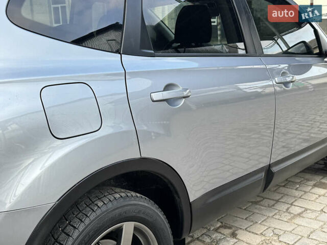 Серый Ниссан Кашкай 2, объемом двигателя 1.5 л и пробегом 247 тыс. км за 10350 $, фото 34 на Automoto.ua
