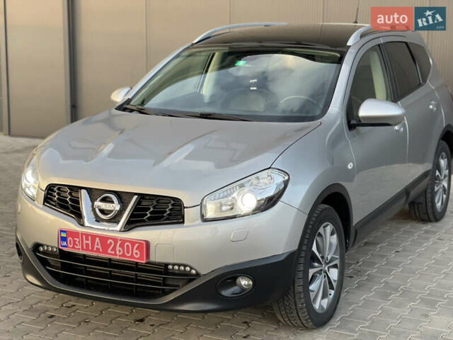 Серый Ниссан Кашкай 2, объемом двигателя 2 л и пробегом 179 тыс. км за 12999 $, фото 1 на Automoto.ua