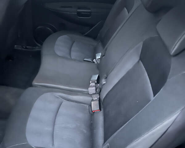 Серый Ниссан Кашкай 2, объемом двигателя 1.5 л и пробегом 280 тыс. км за 10300 $, фото 15 на Automoto.ua