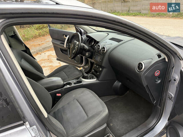 Серый Ниссан Кашкай 2, объемом двигателя 1.5 л и пробегом 268 тыс. км за 9400 $, фото 13 на Automoto.ua