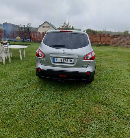 Сірий Ніссан Кашкай 2, об'ємом двигуна 1.46 л та пробігом 221 тис. км за 11150 $, фото 3 на Automoto.ua