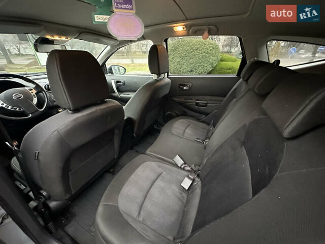 Серый Ниссан Кашкай 2, объемом двигателя 1.5 л и пробегом 240 тыс. км за 9999 $, фото 12 на Automoto.ua