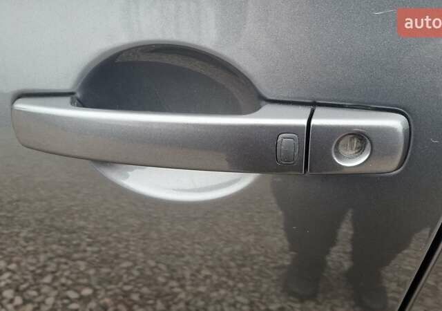 Серый Ниссан Кашкай 2, объемом двигателя 2 л и пробегом 202 тыс. км за 10900 $, фото 14 на Automoto.ua