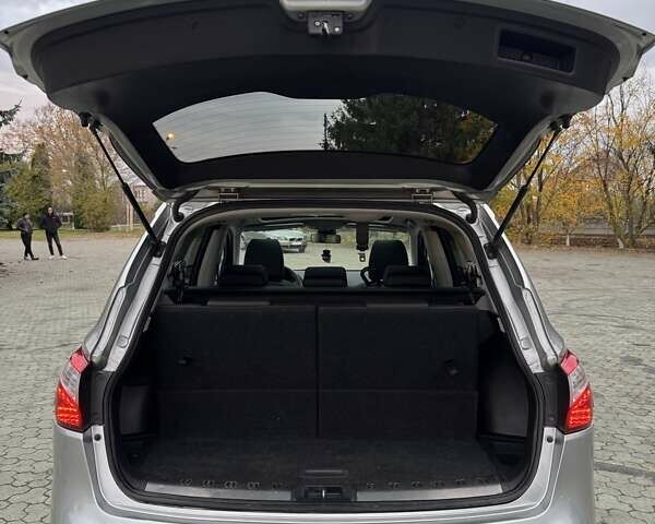 Ніссан Кашкай 2 2011 у Дубно на Automoto.ua Сірий Ніссан Кашкай 2, об'ємом двигуна 2 л та пробігом 219 тис. км за 9999 $, фото 32 на Automoto.ua