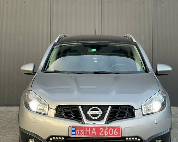 Серый Ниссан Кашкай 2, объемом двигателя 2 л и пробегом 179 тыс. км за 12999 $, фото 2 на Automoto.ua