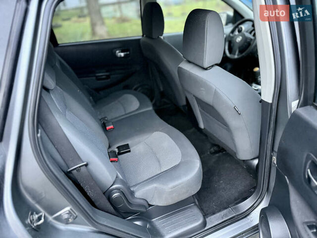 Сірий Ніссан Кашкай 2, об'ємом двигуна 2 л та пробігом 193 тис. км за 9300 $, фото 12 на Automoto.ua