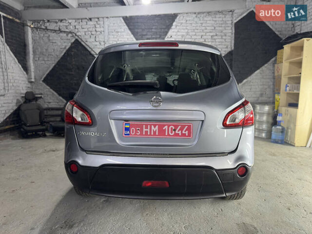Ниссан Кашкай 2 2011 в Сумах на Automoto.ua Серый Ниссан Кашкай 2, объемом двигателя 2 л и пробегом 170 тыс. км за 11300 $, фото 8 на Automoto.ua