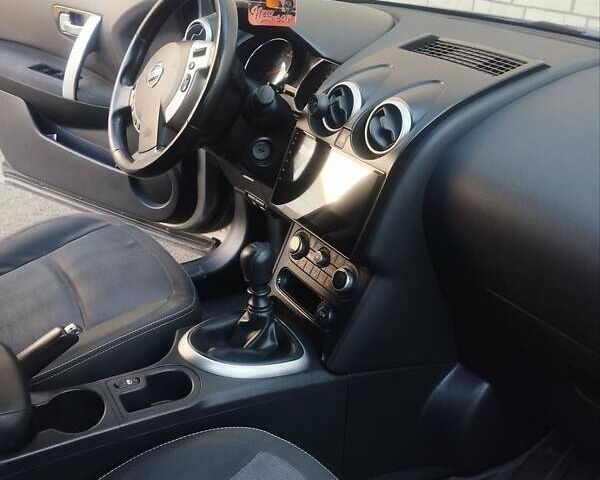 Серый Ниссан Кашкай 2, объемом двигателя 1.46 л и пробегом 195 тыс. км за 11600 $, фото 12 на Automoto.ua