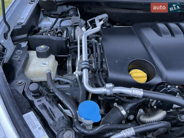 Серый Ниссан Кашкай 2, объемом двигателя 2 л и пробегом 178 тыс. км за 11200 $, фото 42 на Automoto.ua