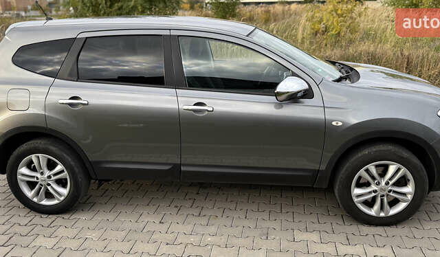 Серый Ниссан Кашкай 2, объемом двигателя 2 л и пробегом 193 тыс. км за 9700 $, фото 8 на Automoto.ua