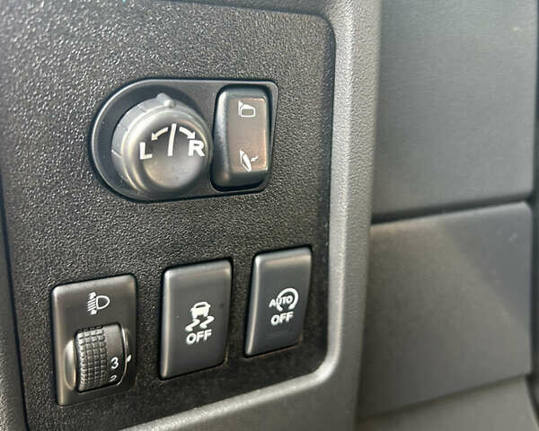 Ниссан Кашкай 2 2011 в Житомире на Automoto.ua Серый Ниссан Кашкай 2, объемом двигателя 1.6 л и пробегом 221 тыс. км за 10650 $, фото 57 на Automoto.ua