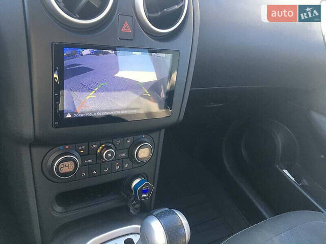 Сірий Ніссан Кашкай 2, об'ємом двигуна 2 л та пробігом 175 тис. км за 11700 $, фото 2 на Automoto.ua