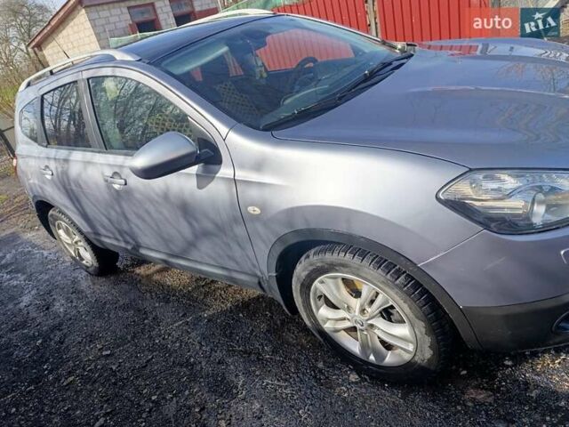 Сірий Ніссан Кашкай 2, об'ємом двигуна 2 л та пробігом 255 тис. км за 10800 $, фото 4 на Automoto.ua