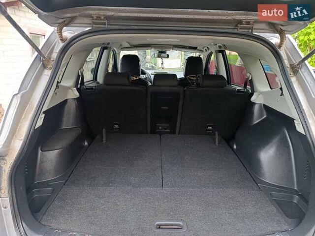Сірий Ніссан Кашкай 2, об'ємом двигуна 2 л та пробігом 255 тис. км за 10800 $, фото 15 на Automoto.ua