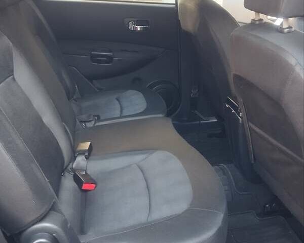 Серый Ниссан Кашкай 2, объемом двигателя 1.46 л и пробегом 195 тыс. км за 11600 $, фото 10 на Automoto.ua