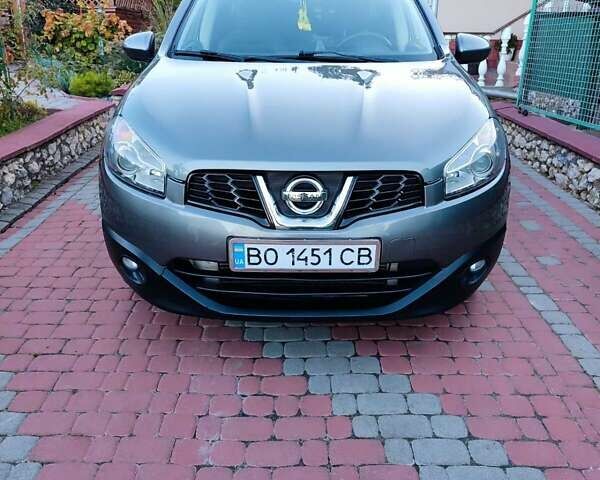 Серый Ниссан Кашкай 2, объемом двигателя 2 л и пробегом 244 тыс. км за 11200 $, фото 7 на Automoto.ua