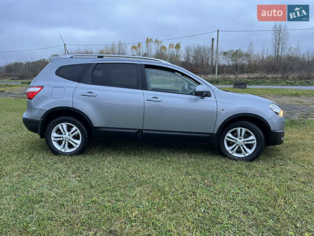 Серый Ниссан Кашкай 2, объемом двигателя 2 л и пробегом 178 тыс. км за 11200 $, фото 4 на Automoto.ua