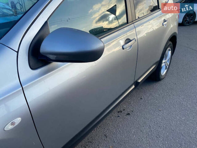 Серый Ниссан Кашкай 2, объемом двигателя 1.5 л и пробегом 217 тыс. км за 10800 $, фото 10 на Automoto.ua