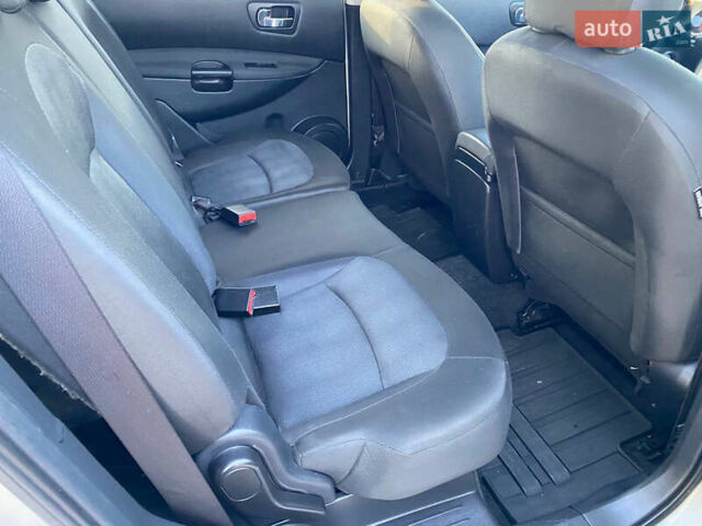 Серый Ниссан Кашкай 2, объемом двигателя 1.5 л и пробегом 217 тыс. км за 10800 $, фото 20 на Automoto.ua