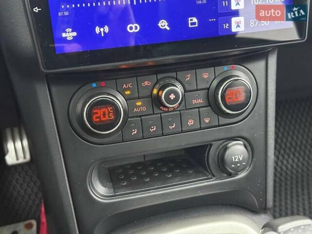 Серый Ниссан Кашкай 2, объемом двигателя 2 л и пробегом 230 тыс. км за 12200 $, фото 30 на Automoto.ua