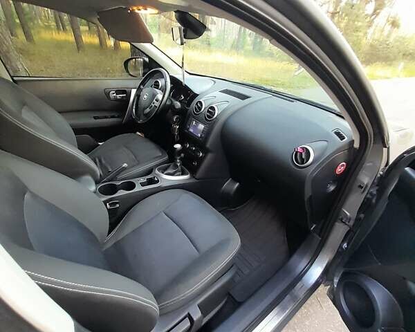Сірий Ніссан Кашкай 2, об'ємом двигуна 1.5 л та пробігом 234 тис. км за 11300 $, фото 18 на Automoto.ua