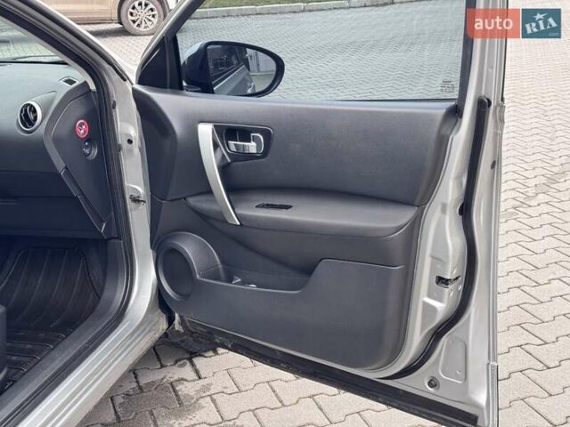 Серый Ниссан Кашкай 2, объемом двигателя 2 л и пробегом 220 тыс. км за 9900 $, фото 20 на Automoto.ua