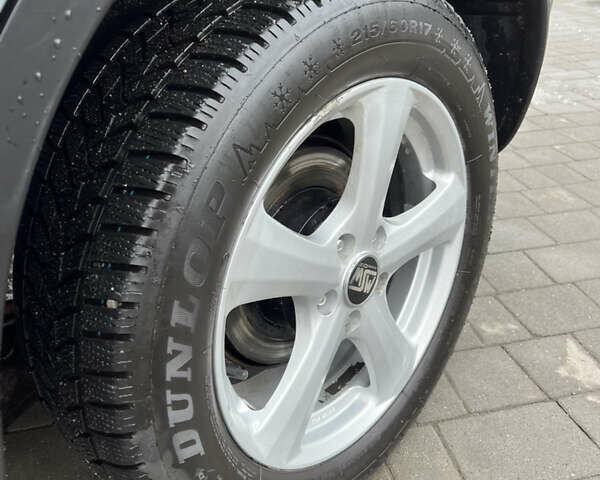 Сірий Ніссан Кашкай 2, об'ємом двигуна 1.6 л та пробігом 166 тис. км за 12500 $, фото 25 на Automoto.ua