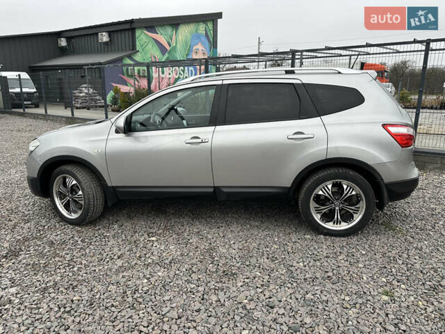 Сірий Ніссан Кашкай 2, об'ємом двигуна 1.6 л та пробігом 188 тис. км за 12100 $, фото 4 на Automoto.ua